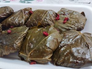 ✅ "دلمه برگ مو تازه با برگ‌های درجه یک - سبزی مارکت شیراز"